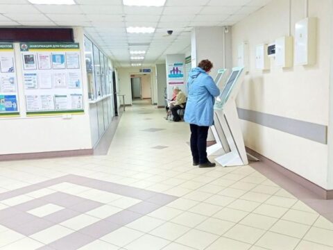 О порядке записи к узкопрофильным врачам рассказала заведующая поликлиникой Дубненской больницы новости Дубны 